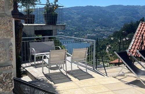 Cova House | Casa da Lage - Piso 0 - Piscina privada - Gerês