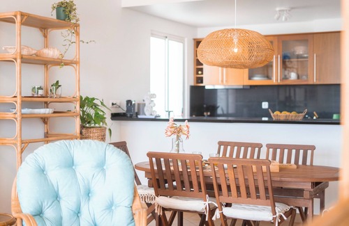 Prazeres Apartment | Casa da Maresia - The Seaside Escape