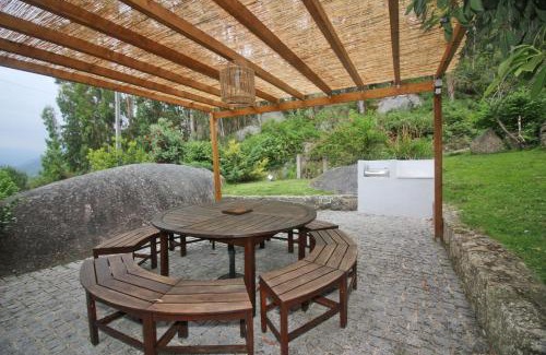 Ventosa Villa | Casa da Quintã Gerês by Gerês Casas