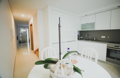 Monserrate House | CASA DA RIBEIRA