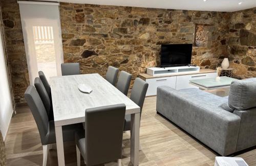 Outes House | Casa da Serra
