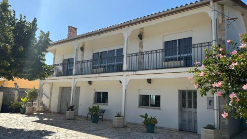 Alcobaca House | Casa da Tília