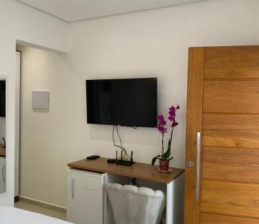 Morro da Cruz House | Casa da Tieko
