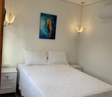 Morro da Cruz House | Casa da Tieko