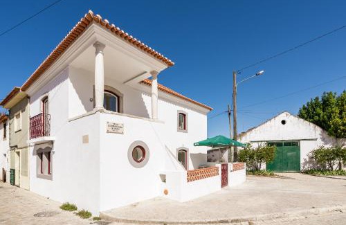 Carvalhal Benfeito House | Casa da Varanda