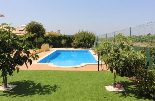 Vila Nogueira de Azeitao House | Casa da Vinha Azeitão