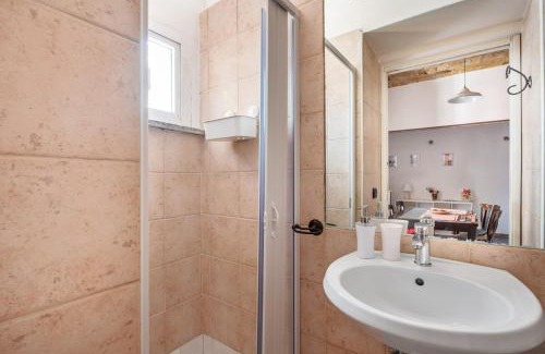 San Lorenzo Apartment | Casa Dada between Termini and Sapienza