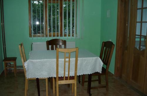 Horezu House | Casa Daniela