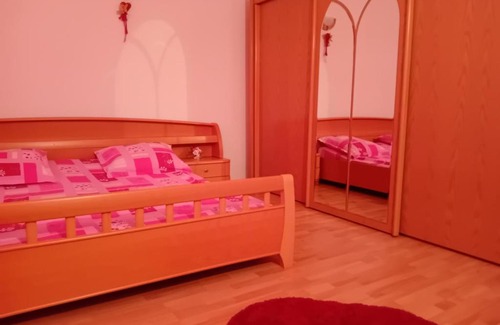 Resita House | Casa Danut