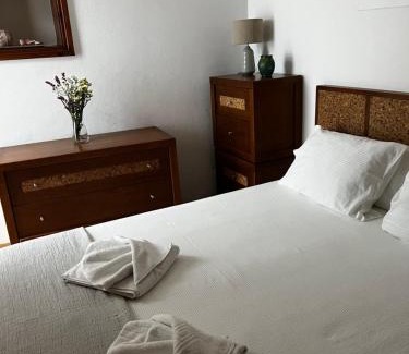 Santa Marinha House | Casa das Caves