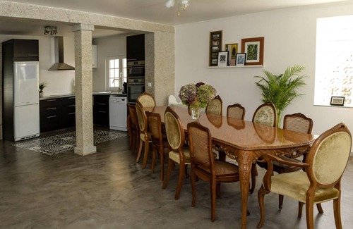 Sabrosa Villa | Casa das Flores, large villa with swimming pool in the Douro Valley