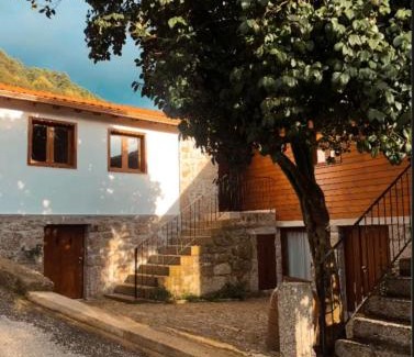Molares Ski Chalet | Casa das Fragas
