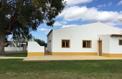Moncarapacho e Fuseta House | Casa Das Romãs