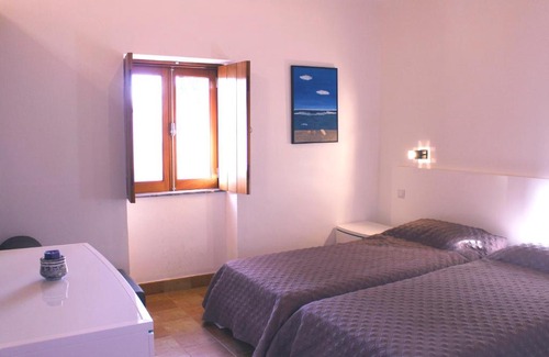 Moncarapacho e Fuseta House | Casa Das Romãs