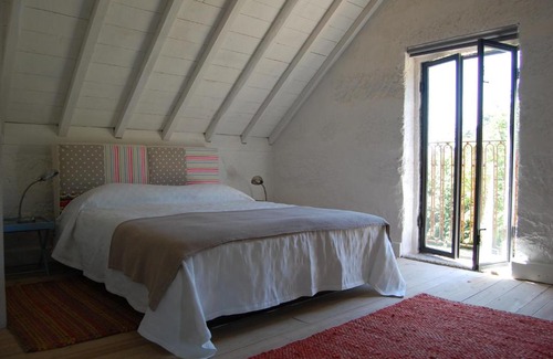 Mosteiro House | Casa de Cabanelas