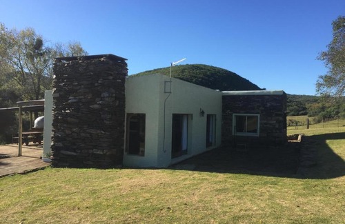 Maldonado Department Ski Chalet | Casa de Campo chacra zona Pueblo Eden con 400 hectareas, cascadas y lagunas