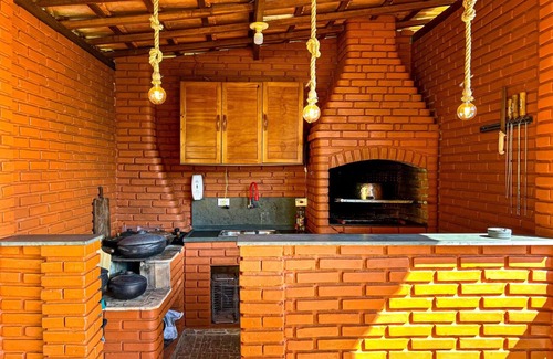 Sao Paulo House | Casa de campo com churrasq e piscina em Emburá/SP