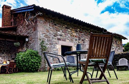 Carmona House | Casa de campo El Midiaju para 8 personas