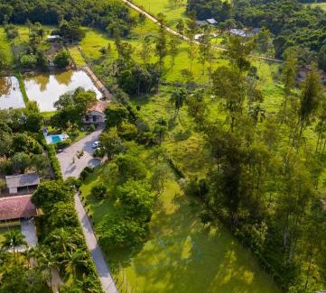 Caruru House | Casa de Campo no Caruru com açude e piscina