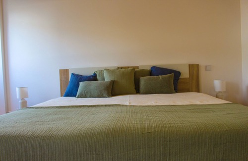 Gois Cottage | Casa de Campo Vale do Ceira, Quarto King ou Twin com Beliche, Para Famílias!!