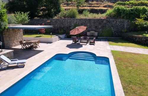 Arcos de Valdevez House | Casa de Férias com Piscina na Entrada do Parque Nacional Peneda-gerês