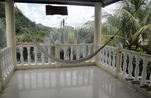 La Vega House | Casa de Huespedes Villa Hermosa