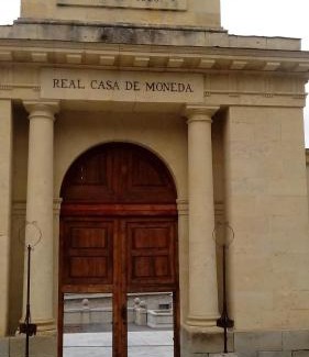 Segovia House | Casa de la Moneda
