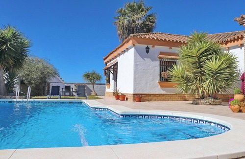 Barrio Nuevo Ski Chalet | Casa de los abuelos in Conil