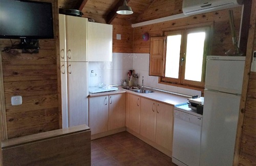 Los Alcazares Cabin | Casa de Madera con Piscina Privada