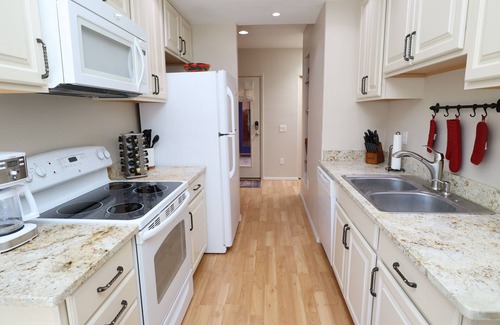 Tanuri Hills House | Casa De Monte Vista Pet Friendly