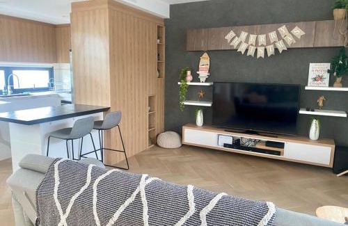 Miami Villa | Casa De Mork - Entire 3 Storey Beach Villa