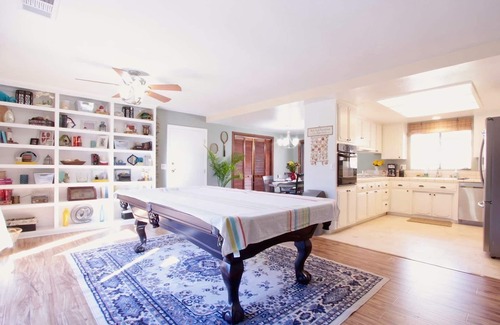 Vista House | Casa De Norte: Your Hillside Oasis with Saltwater Pool & Spa