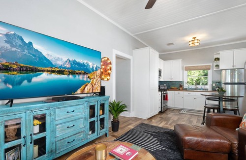 Bisbee House | Casa de Oro – Luxe Comfort in the BEST Location of Old Bisbee w/Views galore!
