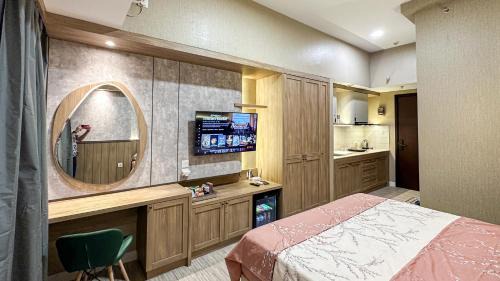 Bumi Serpong Damai Apartment | Casa de Parco near ICE BSD AEON Mall - Wabi Sabi