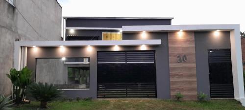 Mambucaba House | Casa de Praia na Roça