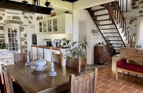 Ponta Delgada House | Casa de Pilatos - Country house Azores with stunning sea views