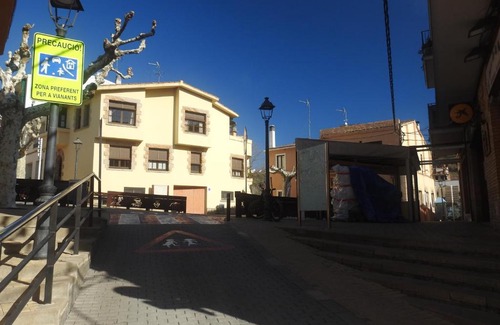 Sant Iscle de Vallalta House | CASA DE PUEBLO ENTRE MAR Y MONTAÑA...