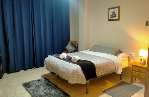 Villarrobledo Bed & Breakfast | Casa de pueblo El Refugio para 8 personas en Villarrobledo- 4 dormitorios 2 baño