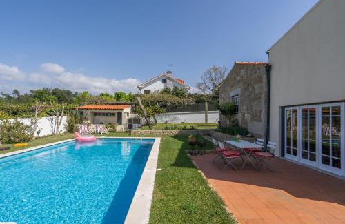 Esposende House | Casa de S. Paio - 3 bedroom villa w/pool & garden