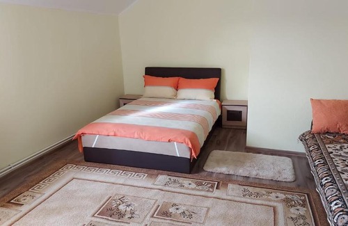 Bughea de Sus House | Casa de vacanta La Ticu
