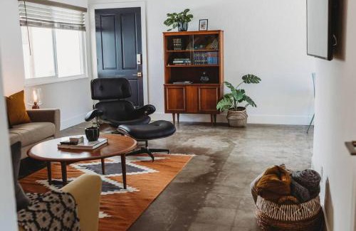 San Juan Capistrano House | Casa de Vaqueros! Family&Pet Friendly! 3mi to the Beach!
