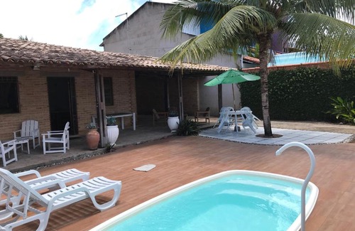 Barra Mar House | Casa de Veraneio, com piscina, churrasqueira, área de lazer, três suites com ar condicionado a 100m da praia, na Barra de São Miguel-AL