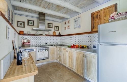 Gaiole in Chianti Villa | Casa dei Mandorli, Gaiole in Chianti, Siena and Chianti
