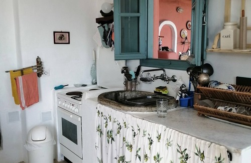 Leros House | CASA DEI MELOGRANI at Vourlidia Leros