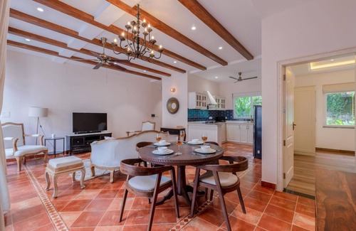 Assagao Apartment | Casa Del Leon by Hireavilla -3br w Pool in Assagao