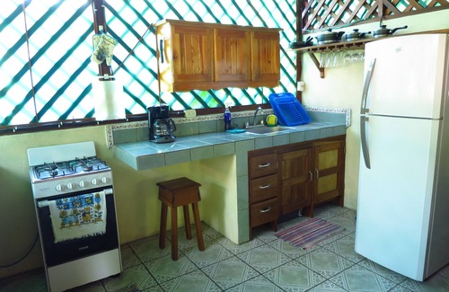 Manzanillo Cottage | Casa Del Mar BEACHFRONT Manzanillo - Kitchen WIFI Beachfront Views BBQ