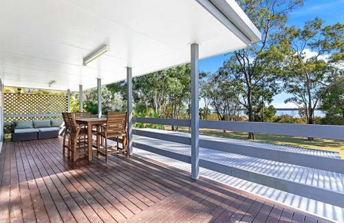 Burrum Heads House | Casa Del Mare - 3 Bedroom Home
