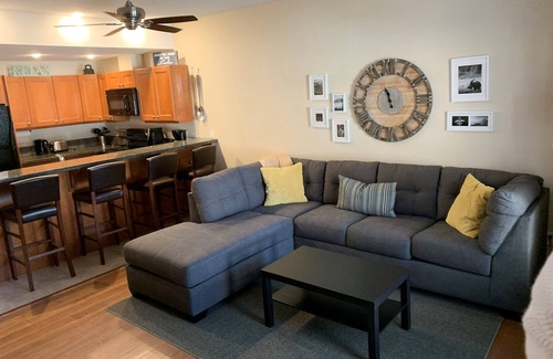 Okanagan-Similkameen Condo | Casa Del Mila Oro, Perfect getaway for family fun, steps from the pool and lake