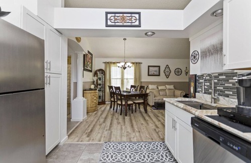 Del Mar House | Casa Del Toro at Spanish Springs (Del Mar)