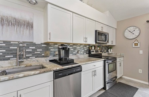 Del Mar House | Casa Del Toro at Spanish Springs (Del Mar)
